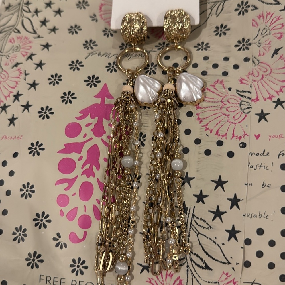 FREE PEOPLE PERFECT DAYS DANGLE EARRINGS NWT